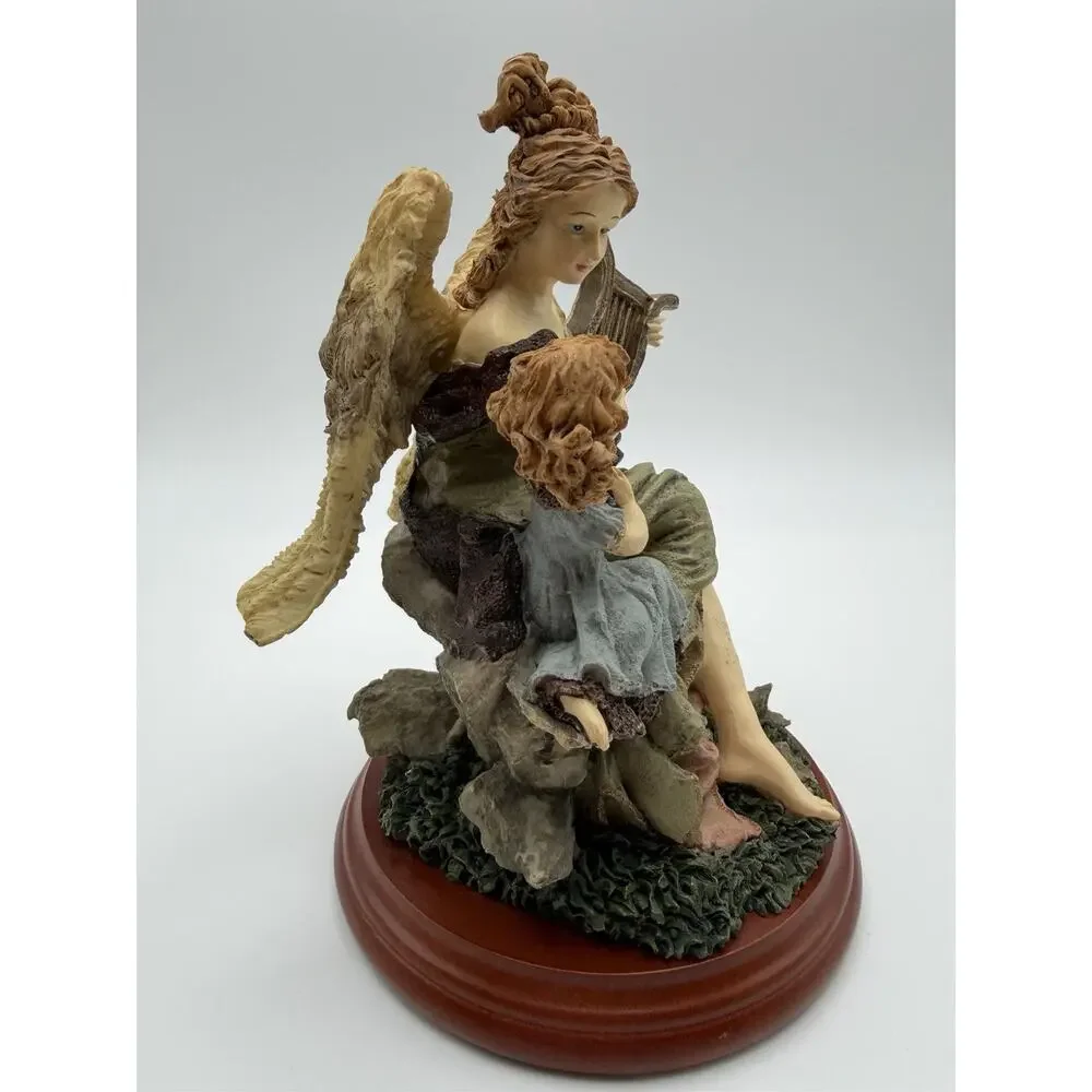 House of Lloyd Vintage Angel Playing Harp w/Child Resin Figurine 7